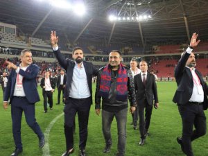 Başkan Yılmaz, İ̇çel İ̇dman Yurdu’nu Tebrik Etti