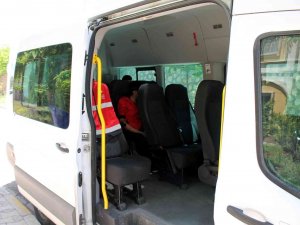 İ̇stanbul’dan Getirilen Afgan Uyruklu Vatandaşlar Sağlık Taramasından Geçirildi