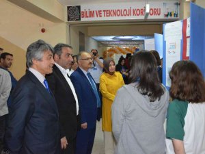 Gediz Fen Lisesi’nde Bilim Fuarı