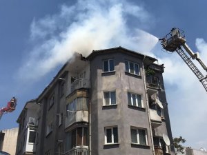 Eskişehir’de Bir Apartmanda Korkutan Yangın
