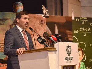 15 Bin Öğrenci Ecdadını Hem Tiyatroyla Hem De Okuyarak Tanıyacak