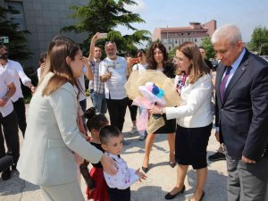 Bartın’ın İlk Kadın Valisi Arslan Göreve Başladı