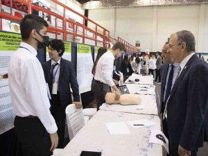 Sanko Liseleri Bilim Fuarı Düzenledi
