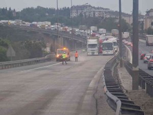 Yola Dökülen Mazot, Kilometrelerce Araç Kuyruğu Oluşturdu