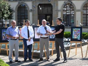 Öğrenciler ’Sevgi’yi Tuvale Aktardı