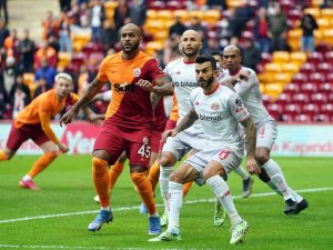 Galatasaray Sezonun Son Maçında Antalya Deplasmanında