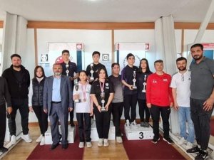 Bozüyük’te 19 Mayıs Dart Turnuvası Düzenlendi