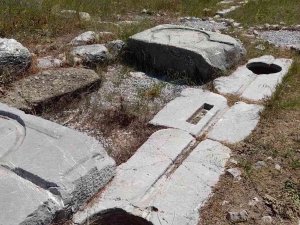 Helenistik Dönemden Kalma Denize Sıfır Ticaret Merkezi Gün Yüzüne Çıkıyor