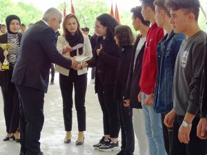 Hisarcık’ta Dereceye Giren Öğrenciler Ödüllendirildi