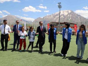 Hakkari’de 19 Mayıs Atatürk’ü Anma, Gençlik Ve Spor Bayramı Coşkusu