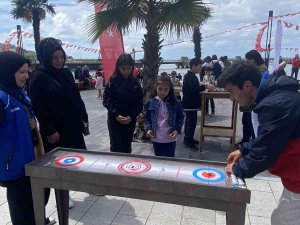 Açık Hava Konserine Yoğun İlgi