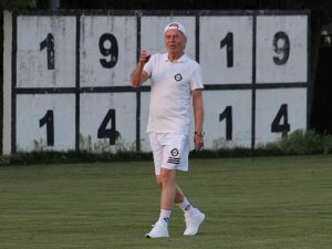 Altay’da Mustafa Denizli Aday Olmuyor