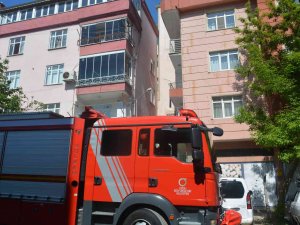 Evden Çıkan Dumanlar Mahalleyi Ayağa Kaldırdı, Gerçek Bambaşka Çıktı