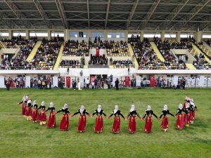 Muş’ta 19 Mayıs Coşkuyla Kutlandı
