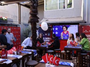 Anadolu Efes’in Final Heyecanı İ̇stanbul’da Yaşandı