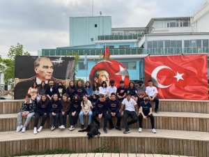 19 Mayıs Coşkusu Bilim Şölenine Dönüştü