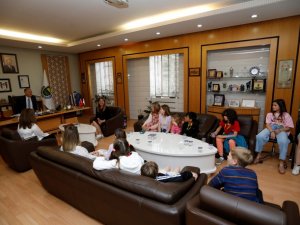 İ̇ngiltere’den Gelen Öğrenciler İ̇negöl’e Hayran Kaldı