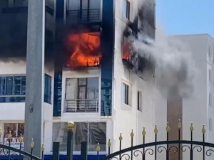 Diyarbakır’da Bir Ev Alevlere Teslim Oldu