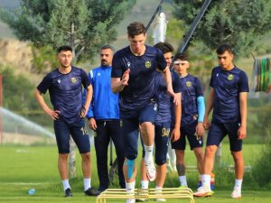 Yeni Malatyaspor, Süper Ligdeki Son Maçını Kazanmak İstiyor