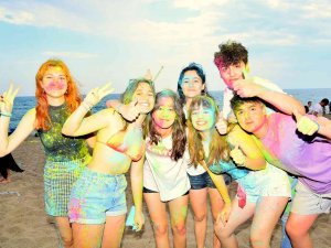 Manavgat’ta Colorfest Ve Uçurtma Şenliği