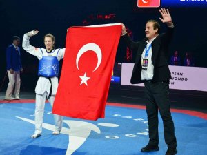 Zeliha Ağrıs Avrupa Şampiyonu Oldu