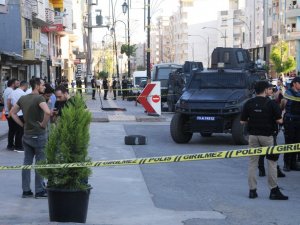 Cizre’de Silahlı Saldırıya Uğrayan Oto Galerici Hayatını Kaybetti
