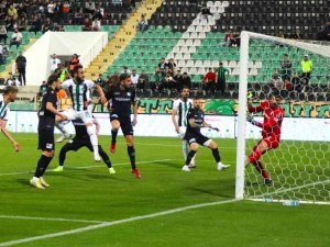 Spor Toto 1. Lig: Denizlispor: 4 - Bb Erzurumspor: 0