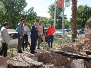 Şanlıurfa’da Çöken Yol Onarılarak Trafiğe Açıldı