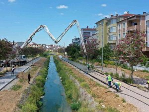 Sırasöğütler Deresi Yeni Yaşam Alanına Dönüşüyor