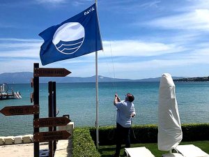 Çeşme’de 16 Plaj Ve 2 Marinaya Mavi Bayrak
