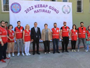 Bakan Derya Yanık: “Lisede Öğrendiklerim Hayatımı Şekillendirmeme Etki Etti”