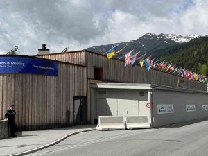 Davos Zirvesi 2 Yıl Aradan Sonra Yeniden Başlıyor