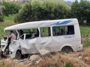 Aydın’da Trafik Kazası: 3 Yaralı