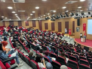 “Kastamonu-çankırı Beslenme Ve Diyetetik Öğrenci Sempozyumu”na Büyük İlgi