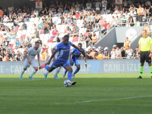 Spor Toto Süper Lig: Altay: 2 - Kasımpaşa: 4 (Maç Sonucu)