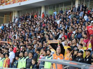 Spor Toto Süper Lig: Yeni Malatyaspor: 0 - Fenerbahçe: 0 (Maç Devam Ediyor)