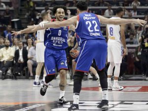 Thy Euroleague Final-four Finalinde Anadolu Efes, Real Madrid’i 58-57’lik Skorla Mağlup Ederek Şampiyon Oldu.