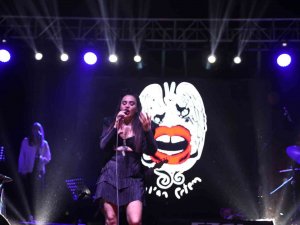 Didim, Ceylan Ertem İle Coştu