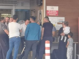 Bahşiş Toplarken Düğün Konvoyundaki Aracın Çarptığı Çocuk Yaralandı
