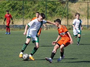 Okul Sporları Futbol Yıldızlar Kız Ve Erkek Türkiye Şampiyonası Manisa’da Başladı