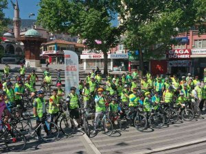 Bursa’da Pedallar Bağımlılıktan Uzak Nesiller İçin Çevrildi