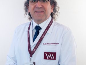 Prof. Dr. Hakan Leblebicioğlu: "Maymun Çiçeği Dünyayı Etkileyecek Yeni Bir Salgın Olabilir"