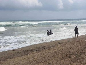 Mersin’de Serinlemek İçin Denize Giren Şahıs Kayboldu