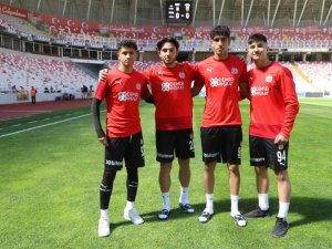 Sivasspor’un Gençleri İlk Resmi Maçına Çıktı