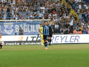 Yunus Akgün’den Adana Demirspor Taraftarına Veda: "Beni Takip Etmeye Devam Edin"