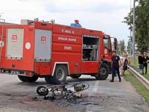 Emanet Verdiği Motosikletinden Geriye Yakıt Deposunun Kapağı Kaldı