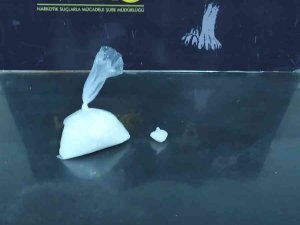 Otomobilden Metamfetamin Çıktı 1 Kişi Tutuklandı
