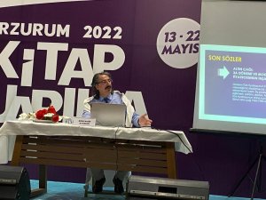 Doç.dr. Aydemir Padişahların Tiyatro Sanatıyla İlişkilerini Anlattı:
