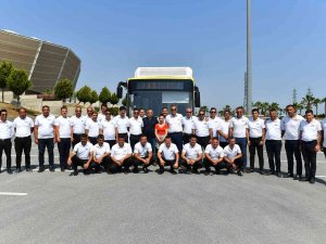 Mersin’de Otobüs Şoförlerine ’İleri Sürüş Teknikleri Eğitimi’