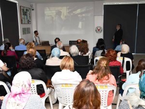 6. Tıbbi Aromatik Bahçe Günleri’nde "Ekstrasyon" Ele Alındı